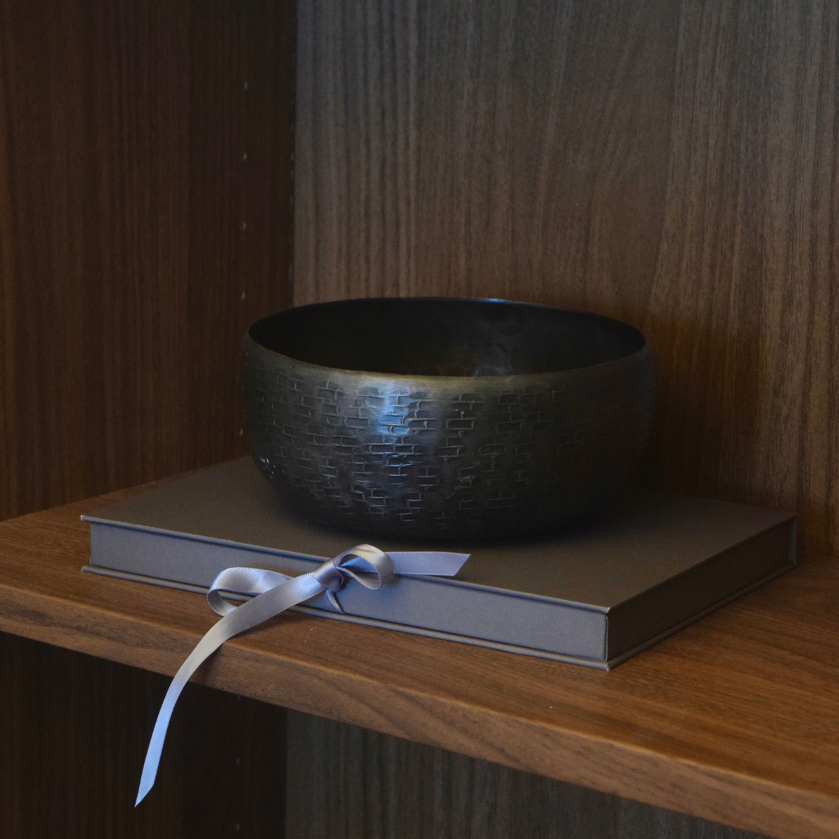 Metal Bowl & Book-Style Box Set